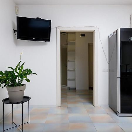 Naukova Street Appartamento Lviv Ngoại thất bức ảnh