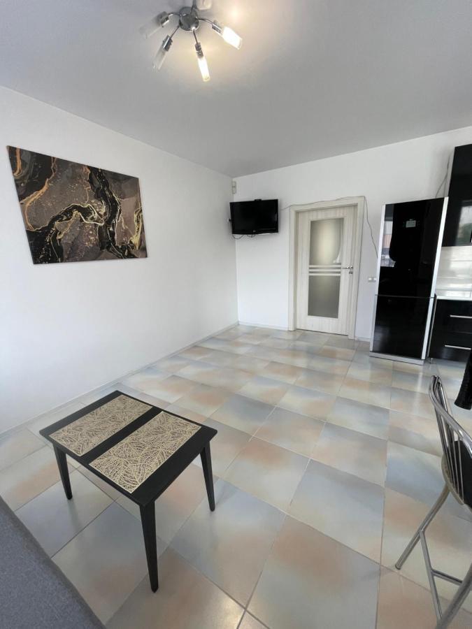 Naukova Street Appartamento Lviv Ngoại thất bức ảnh